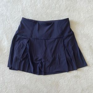 Lululemon Lost in Pace Skirt (Tall) - Size 6